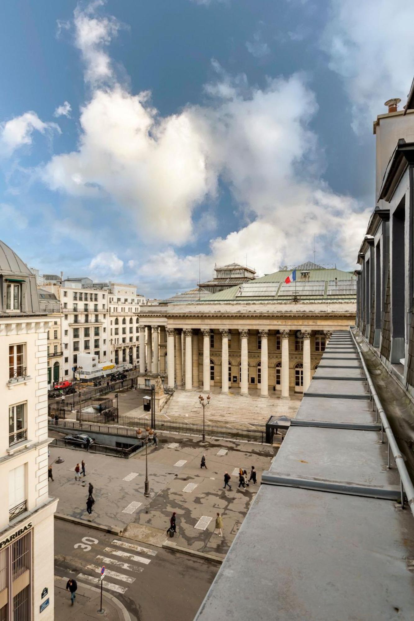 Merveil - Luxury - Louvre - Bourse I * Parijs